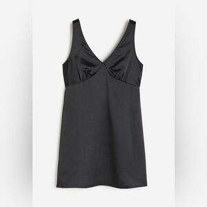 H&M tie detail v neck dress